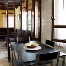 Mesa Apartamento La Braña Mesa Apartamento La Braña • <a style="font-size:0.8em;" href="https://www.flickr.com/photos/79534599@N04/7180842815/" target="_blank">View on Flickr</a>